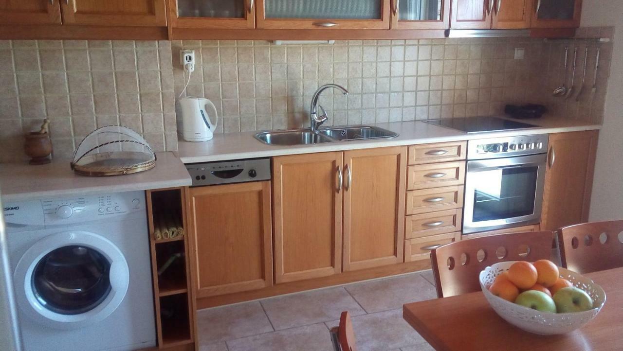 Baronessa'S Apartments Γάιος Εξωτερικό φωτογραφία